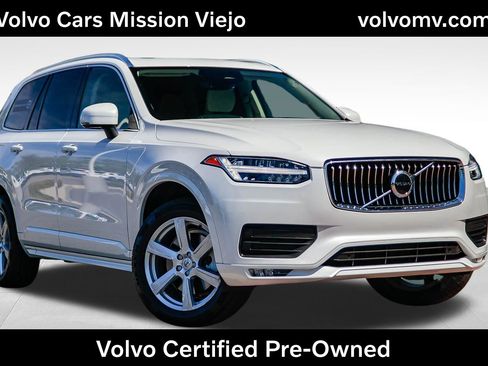 Used 2023 Volvo XC90 B5 Core image 1
