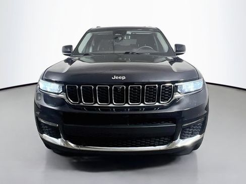 Used 2021 Jeep Grand Cherokee L Limited w/ Luxury Tech Group II AWD/4WD image 2