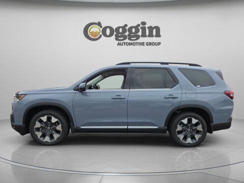 New 2026 Honda Pilot Elite image 2