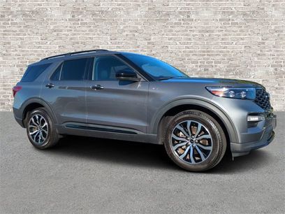 Used 2023 Ford Explorer ST-Line w/ Class IV Trailer Tow Package