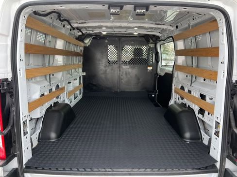 Used 2024 Ford Transit 250 Low Roof w/ Exterior Upgrade Package image 26