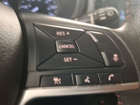 Used 2024 Nissan Kicks SR FWD image 20
