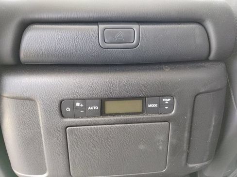 Used 2023 Nissan Armada SL w/ Captain's Chairs Package AWD/4WD image 15