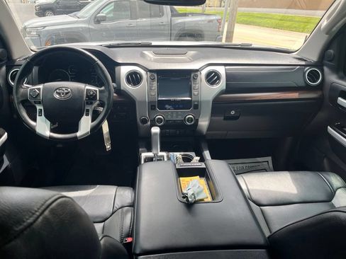 Used 2019 Toyota Tundra Limited w/ Limited Premium Package AWD/4WD image 28