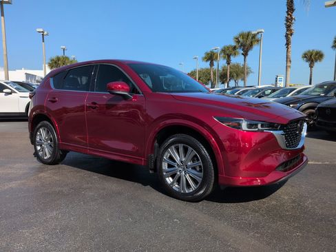 Used 2023 MAZDA CX-5 Signature image 2