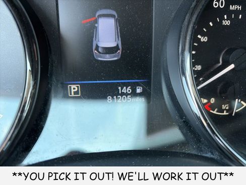 Used 2020 Nissan Rogue SV FWD image 12