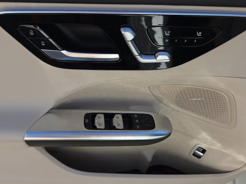 New 2026 Mercedes-Benz C 300 Sedan image 16