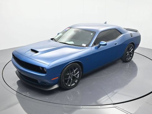 Used 2023 Dodge Challenger R/T w/ Plus Package RWD image 27