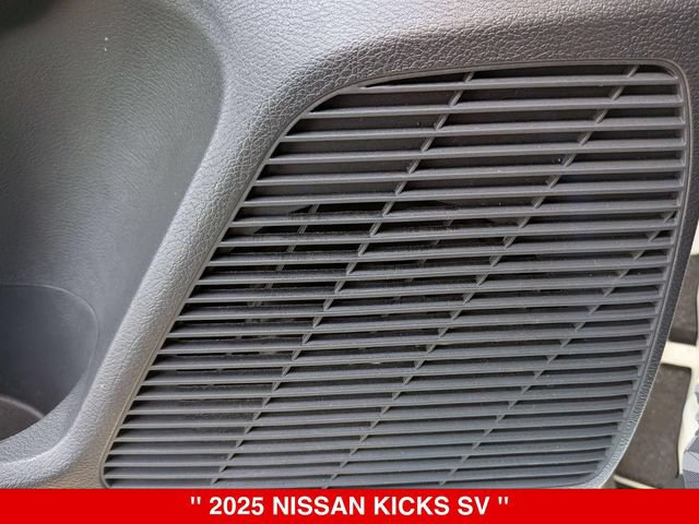 Certified 2025 Nissan Kicks SV AWD/4WD image 14