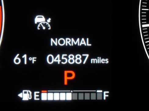 Used 2025 Honda CR-V EX image 6