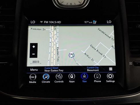 Used 2018 Chrysler 300 Limited w/ Safetytec Plus Group RWD image 14
