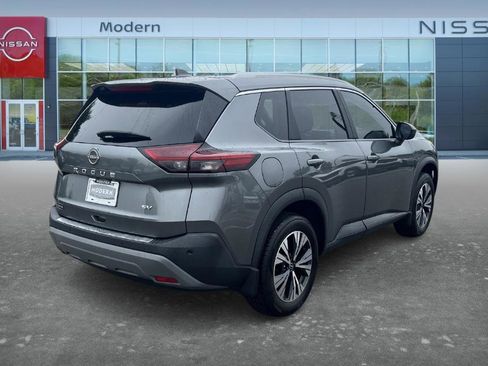 Certified 2023 Nissan Rogue SV w/ SV Premium B Package FWD image 5
