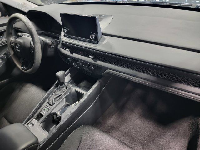 Certified 2024 Honda Accord EX image 17
