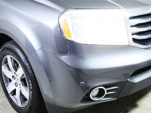 Used 2013 Honda Pilot Touring image 16