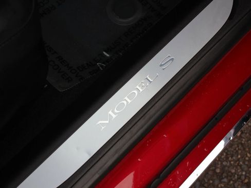 Used 2020 Tesla Model S Long Range Plus AWD/4WD image 30