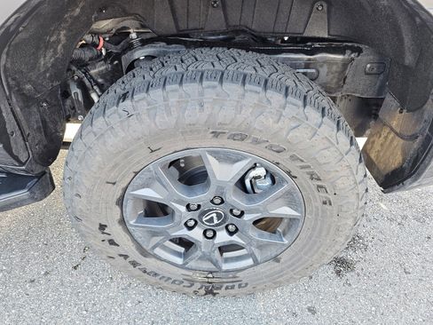 Used 2025 Lexus GX 550 image 17