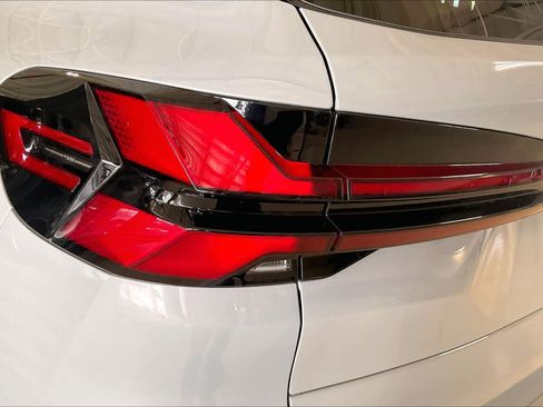 Certified 2025 BMW X5 M60i w/ Executive Package image 26