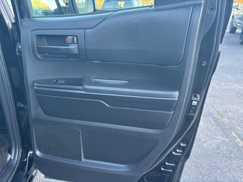 Used 2017 Toyota Tundra SR RWD image 20