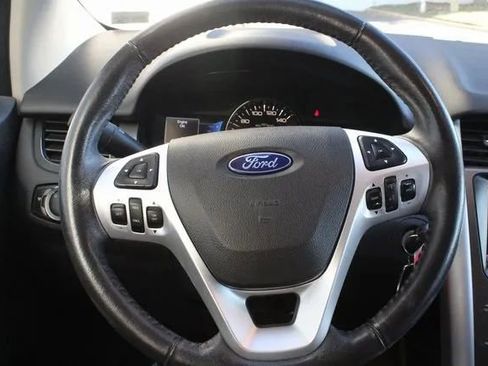 Used 2014 Ford Edge SEL w/ Equipment Group 205A image 17
