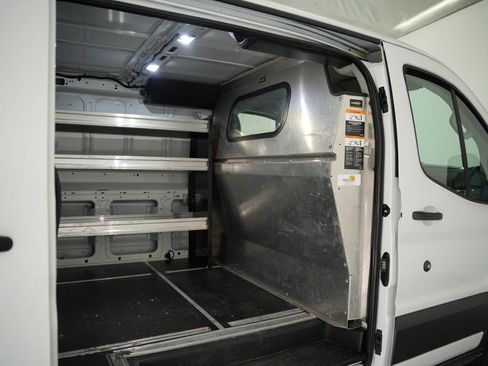 Used 2019 Ford Transit 250 130 Low Roof image 29