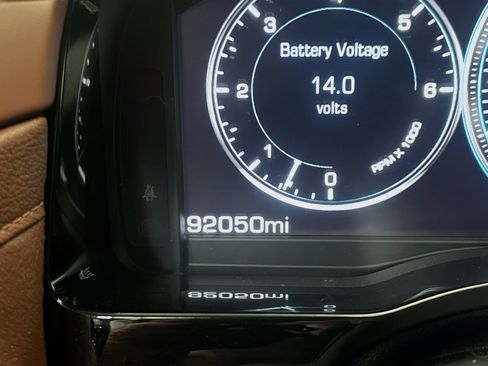 Used 2015 Cadillac Escalade ESV Premium AWD/4WD image 8