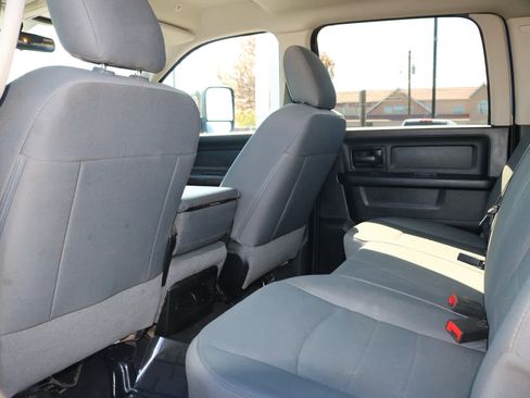 Used 2018 RAM 2500 Tradesman w/ Chrome Appearance Group AWD/4WD image 26