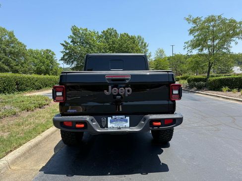 Used 2022 Jeep Gladiator Mojave AWD/4WD image 4