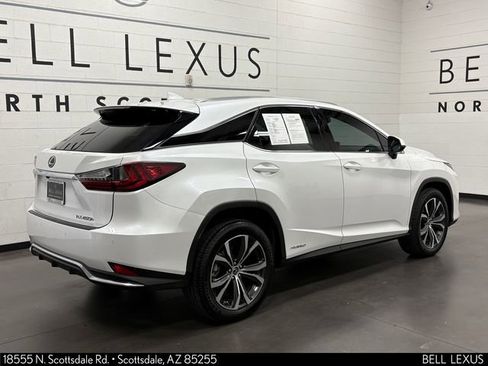 Certified 2022 Lexus RX 450h AWD w/ Accessory Package (P3) image 4