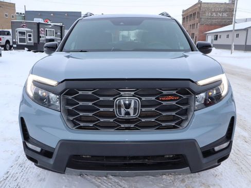 Used 2022 Honda Passport TrailSport image 12