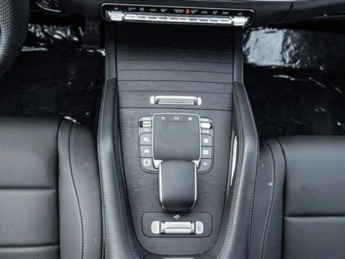 Certified 2026 Mercedes-Benz GLS 450 4MATIC image 20