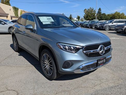 Certified 2026 Mercedes-Benz GLC 300 image 6