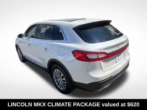 Used 2017 Lincoln MKX Select w/ Lincoln MKX Climate Package AWD/4WD image 5
