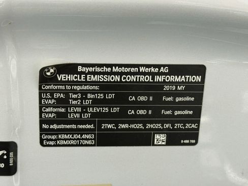 Used 2019 BMW X6 xDrive50i w/ M Sport Package image 51