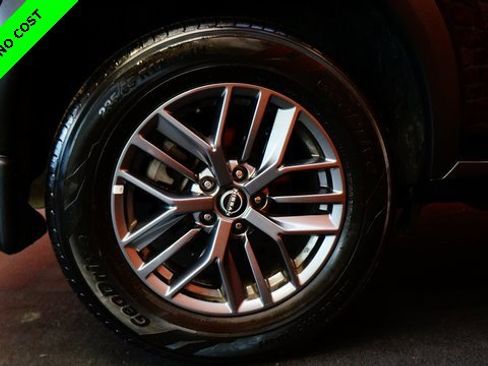 Certified 2023 Nissan Rogue S image 84