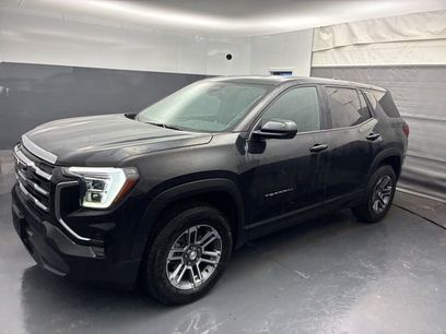 Used 2025 GMC Terrain Elevation