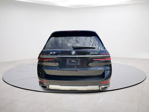 Used 2023 BMW X7 xDrive40i w/ Parking Assistance Package image 5