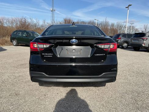Used 2025 Subaru Legacy Limited image 9