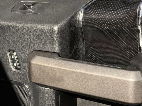 Used 2022 Ford F450 Platinum w/ FX4 Off-Road Package image 29