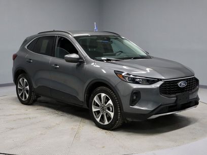 Certified 2025 Ford Escape Platinum