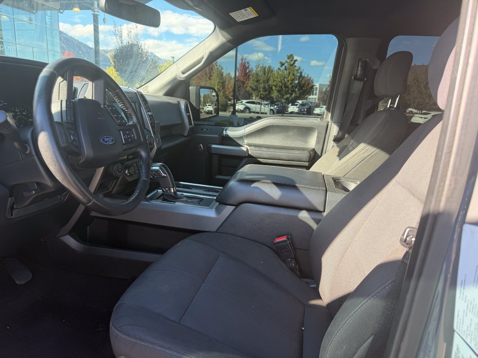 Used 2018 Ford F150 XLT w/ Equipment Group 302A Luxury AWD/4WD image 4