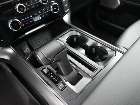 New 2025 Ford F150 Lariat w/ Equipment Group 502A High image 17