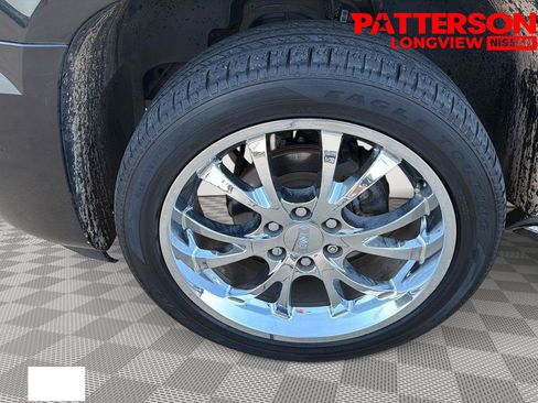 Used 2012 GMC Yukon Denali RWD image 22