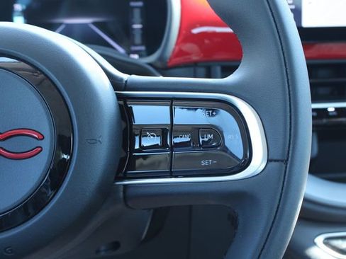 Used 2024 FIAT 500 e (RED) image 25