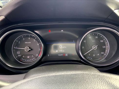 Used 2023 Buick Encore GX Select w/ Sport Touring Package image 24