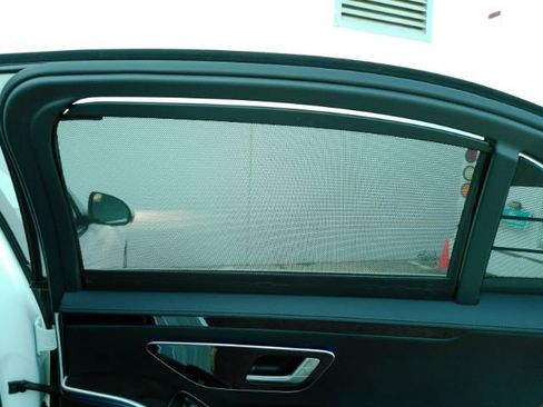 Used 2022 Mercedes-Benz S 500 4MATIC image 30