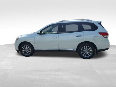 Used 2015 Nissan Pathfinder SL w/ SL Tech Package AWD/4WD image 7