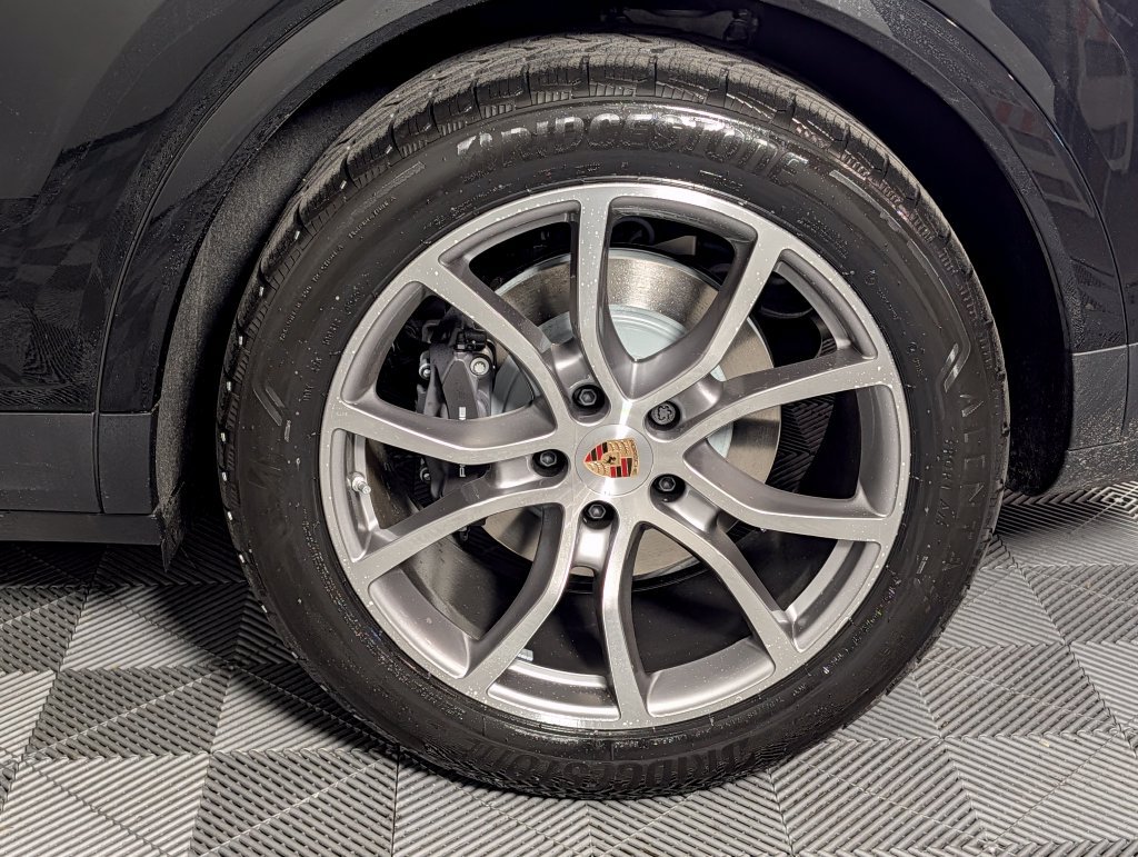 New 2026 Porsche Cayenne AWD/4WD image 12