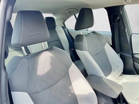 Certified 2022 Toyota Corolla LE image 24