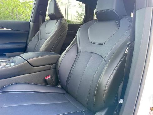 Certified 2026 INFINITI QX60 Sport w/ Dark Cargo Package AWD/4WD image 19