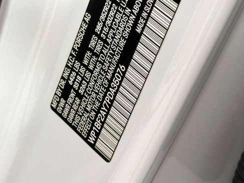 Used 2023 Porsche Cayenne Turbo image 31